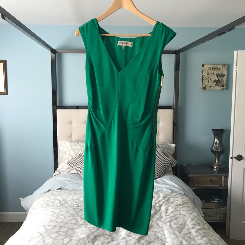 EUC Emilio Pucci Green Gold Side Zipper Wiggle Sz6